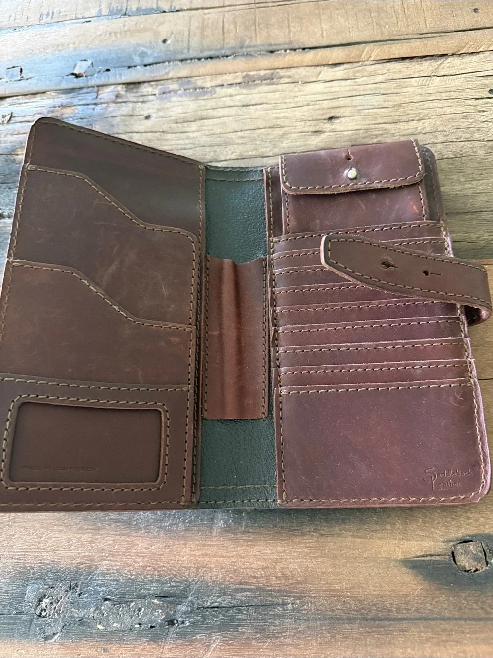 Saddleback Leather Company Big Leather Wallet in Chestnut Brown
